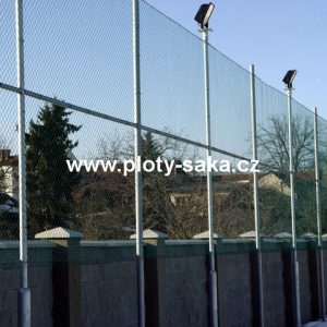 Sportovní pletivo pozinkované 300 cm, 2,5 mm