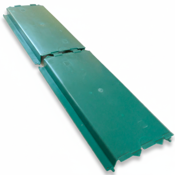 Plastový dílec pod plot, zelený