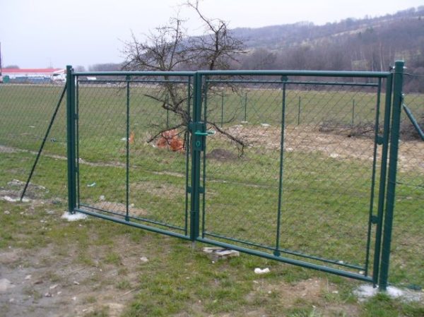 Brána FAB, výška 150 cm, šířka 400 cm